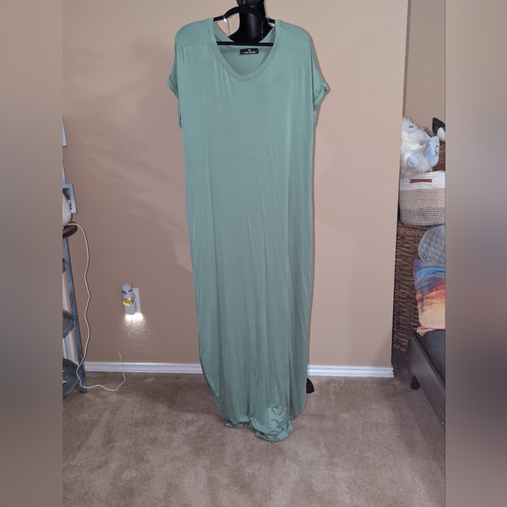 Chic Mint Green Maxi Dress